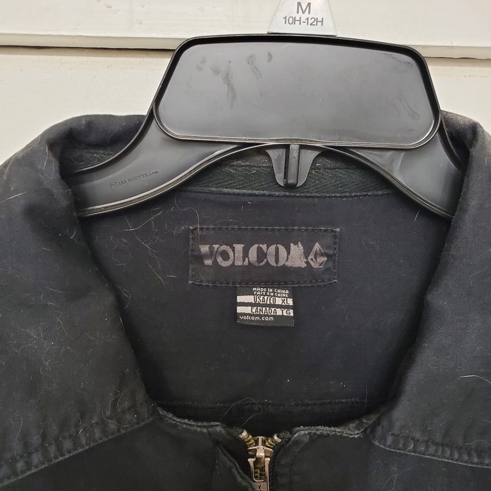 Volcom Jacket - image 3